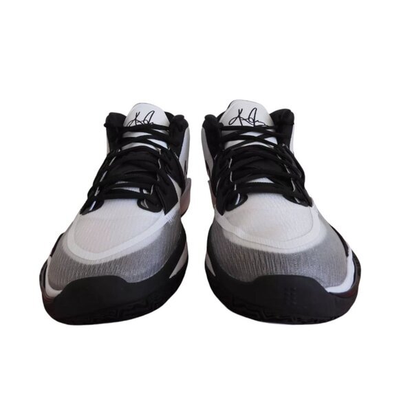 Nike Kyrie Infinity TB "White Black" D09616-100 Men's Size‎ 10 NWOT - Picture 5 of 10